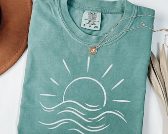 Comfort Colors® Boho Sun T-Shirt, Retro Summer Shirt, Beach Vibes Shirts, Sunshine T-Shirt, Gift For Woman, Boho Sun Shirt, Sun Shirt