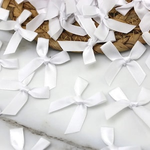Colourful Ribbon Bows Small Size Polyester Satin Ribbon Bow  DIY Craft Decoration Birthday Wedding 4x4cm 50 pack