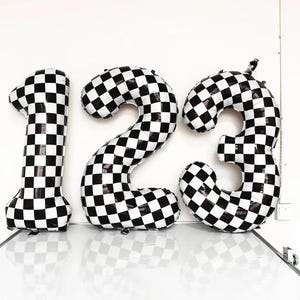 40-inch geruite cijferballon: racefeestdecor