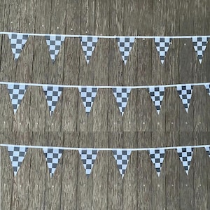 Garland Checkered Racing Flag, Black and White Race Car Pennant Flags Banners for Racing Party &quot;Two Fast&quot; Theme, 10 flags 3m/9.8ft