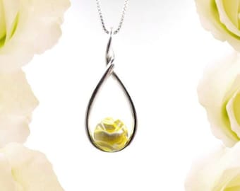 Flower Memorial Twist Pendant Necklace/ Capture Moments from Wedding, Funeral, Baptism, Shower, Anniversary, Birth & Special Occasions