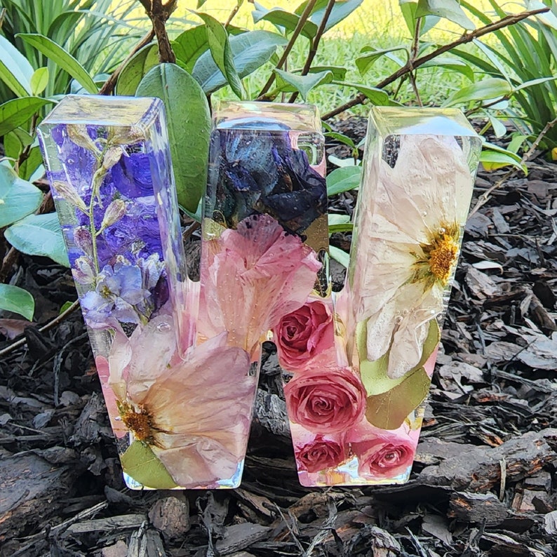 Custom Wedding Bouquet Preservation, Wedding Flower Preservation, Gift for the Couple, Flowers in Resin, Made with YOUR flowers image 1