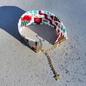 Superb graphic bracelet in Miyuki beads