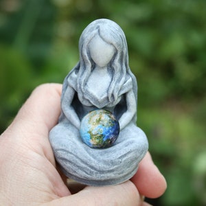 Earth Goddess Statue - Gaia Statue - Unique Mini Mother Earth Figurine