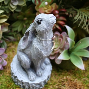 Moon Gazing Hare Statue Traditional Style March Hare Ornament Concrete Lunar Hare Garden Decoration image 2