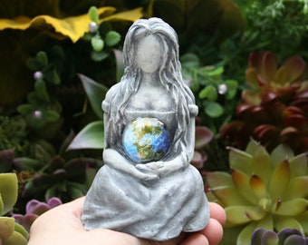 Earth Goddess Statue - Gaia Statue 4" Tall - Unique Mother Earth Altar Figurine