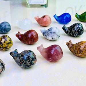 40MM Natural Crystals Whale Carving, Gemstone Fish Animal Sculpture Desk Top Decor, Healing Crystals Figurine Home Decor Gifts.