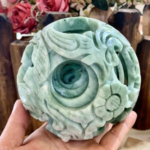 Amazing!!  Natural Crystal Rotating Carved Hollow Sphere, Quartz Carving Sphere Home Decor, Gemstone Ball Decor, Healing Crystal Ornament.