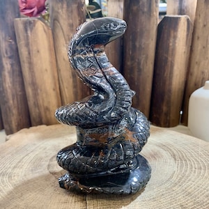 6&quot; Large Handcrafted Crystal Snake Carving, Quartz Cobra Figurine, Healing Crystal Animal Home Decor, Crystal Sculpture Gifts.