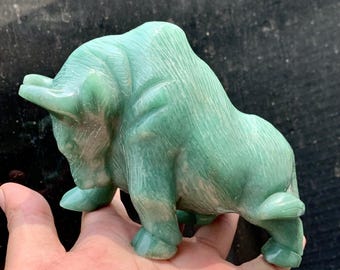 Large Handcrafted Aventurine Bull Statue Carving, Crystal Figurine Decor, Healing Crystal Animals Home Decor, Crystal Gifts For Friends.