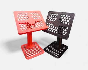 Universal Tablet Holder – Adjustable Desk Stand for iPad & Tablets