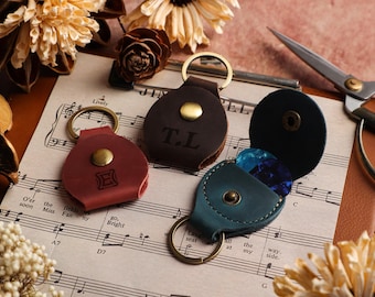 Personalisierte Leder-Gitarren-Plektrum-Halter, benutzerdefinierte Gitarre Schlüsselbund Organizer, einzigartige Geschenke für den Gitarristen, gravierte Freundgeschenk