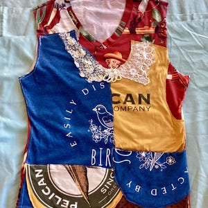 COWGIRL BIRDS BRAUEREI Umgestaltete T-Shirts: Tragbare Kunst mit Westernpelikanen von myBonny