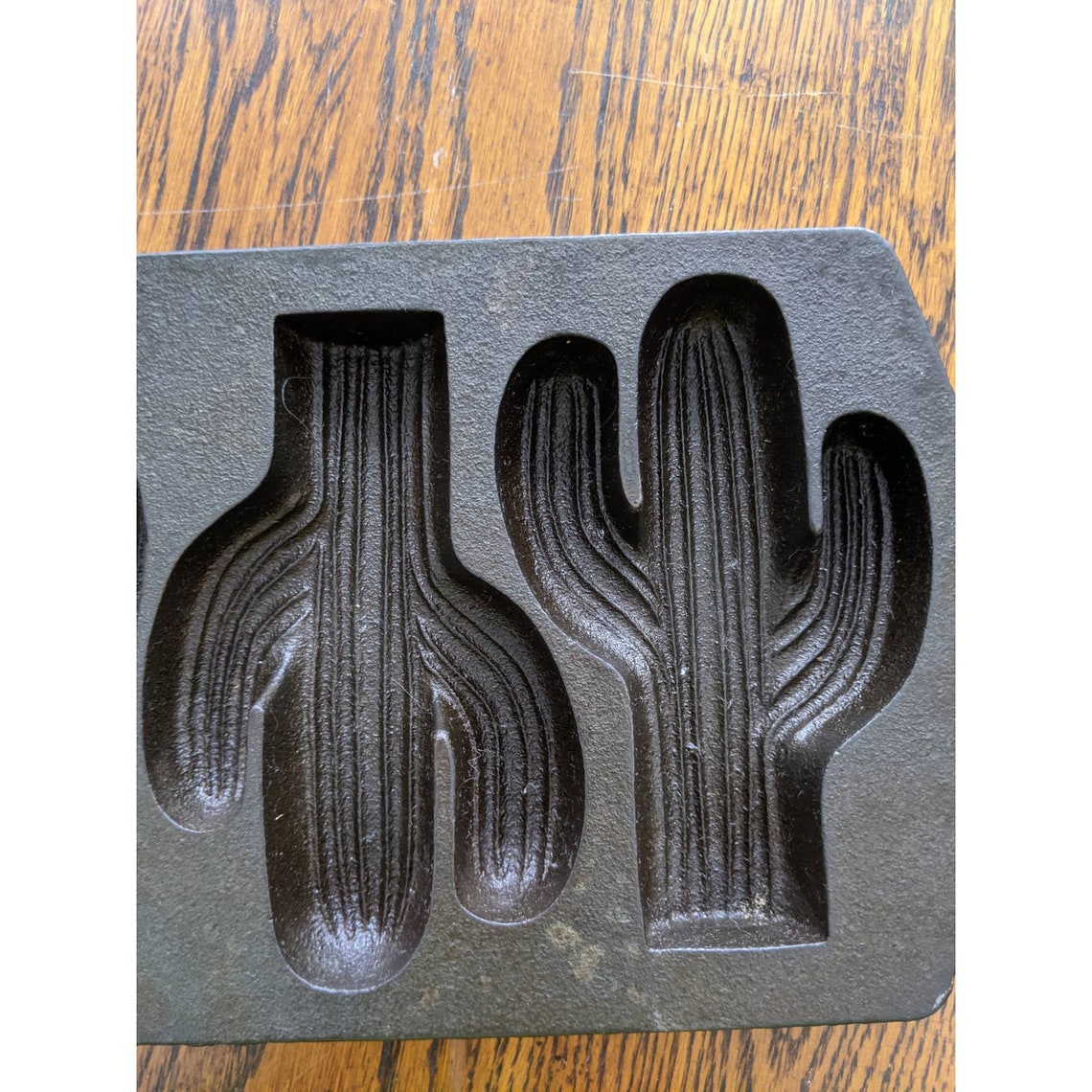 Vintage Lodge Cast Iron Cactus Cornbread Pan 5CP2 Etsy