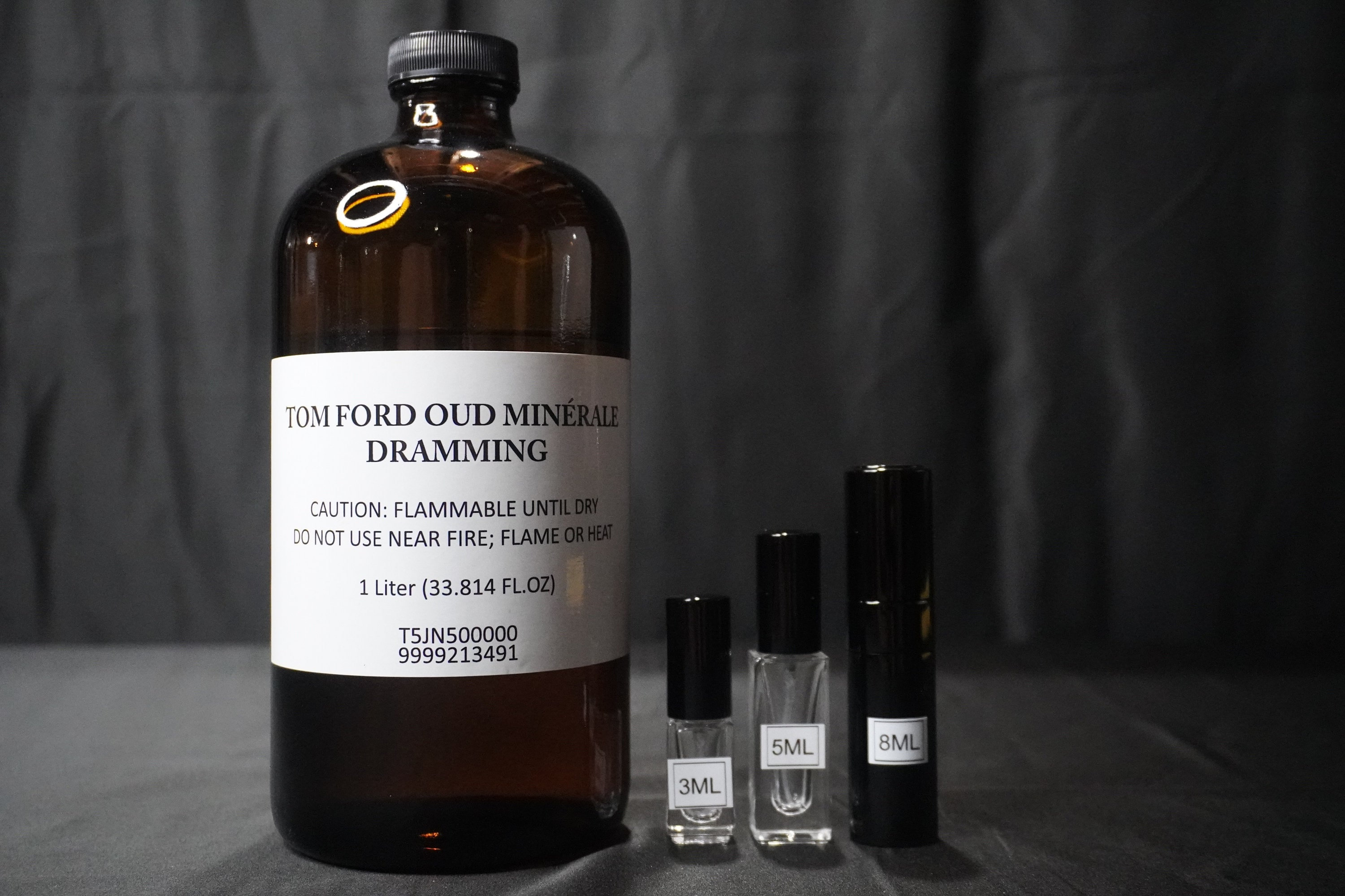 イ*の様 TOM FORD OUD MINÉRALE 50ml Amazon.com : Tom Ford Oud Minerale Eau de Parfum Spray for