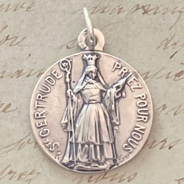 St Gertrude - Patron of cats and against fear of rats and mice - Sterling Silver Antique Replica