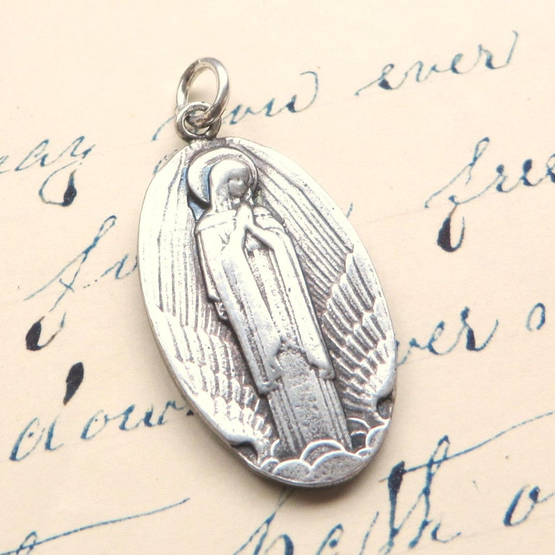 Our Lady of Flight Sterling Silver Antique Replica Pilots and Flight Attendants Medal image 1