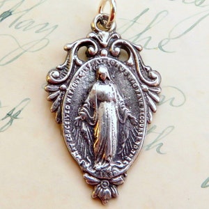 Miraculous Medal / Virgin Mary Medal - Sterling Silver Antique Replica