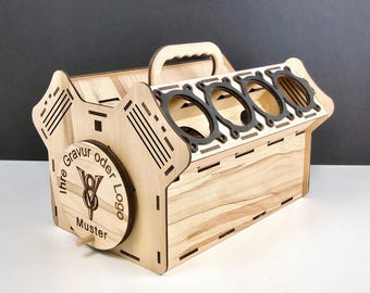 V8 Bierkasten / inkl. Gravur / Biermotor / Bierzylinder/Car lover/  Bierturbo aus Buchenholz mit Gravur/ Personalisiertes Männergeschenk