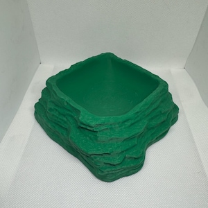 Large Rock-Style Reptile Bowl – Natural Look, Perfect for Feeding or Water! (3D Printed)