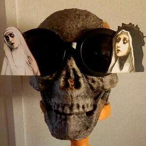 Nun, nun sunglasses, nun glasses, gothic, gothic sunglasses, oddities imagem 2