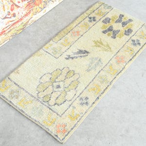 1x3 Oushak Rug,Turkish Rug 1x3,Vintage Small Rug,1x3 Small Rug,Turkish Bathroom Rug,1x3 Doormat Rug,Anatolia Small Rug,Handmade Mini Rug,74