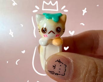 Handmade Polymer Clay Cat Charm, Leaf Kitty Phone, tablet, game console Accessory