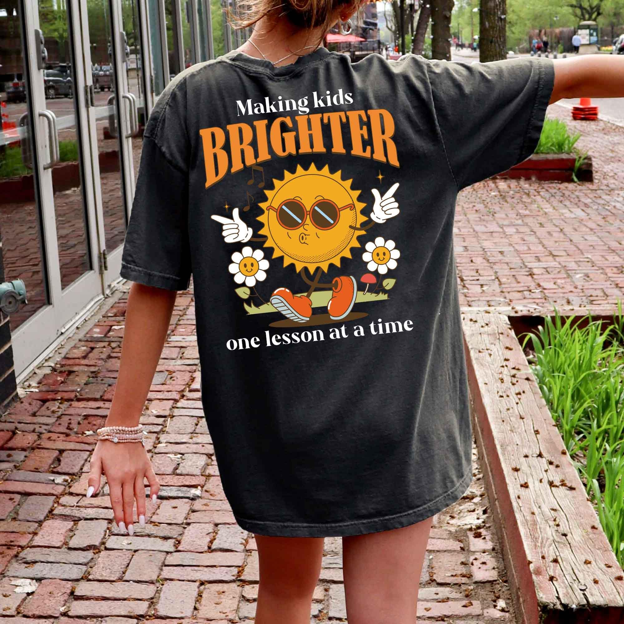 Retro Teacher Tshirt Comfort Colors T Shirt Back Print Teaching Tee Teacher Vintage Oversized Back to School T-shirt Trendy Elementary Gift