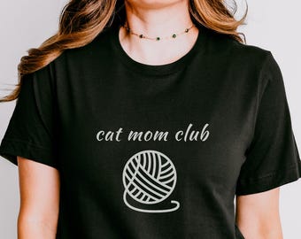 Cat Mom Club Shirt – Funny Yarn Ball Graphic Tee