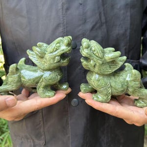 A Pair Feng Shui green jade Pixiu Long Statue, Foo Lion Dog Figurine for Luck Success, Zodiac Crystal Healing Chinese Feng Shui Lucky Loong