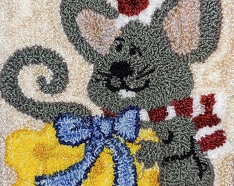 CHRISTMAS MOUSE Punch Needle Digital Pattern