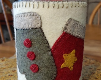 MITTENS Candle Hugger© Digital Pattern