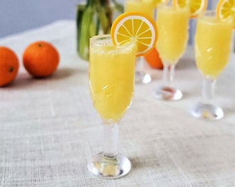 ONE 1:6 Scale MIMOSA Cocktail Drink with Orange Slice in Crystal Look Plastic Flute - Realistic Food for Fashion Dolls and Action Figures