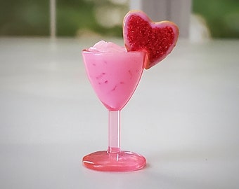 1:6 Scale Miniature Valentine COCKTAIL with Heart Sugar Cookie Rim Garnish - Realistic OSS Miniatures for Fashion Dolls & Action Figures