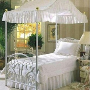 Canopy Bed FULL SIZE Fantasy Eyelet Embroidered White  Princess Fabric Top