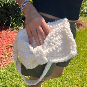 Crochet Bow Handbag Shoulder Bag