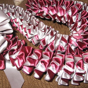 Ruffle style ribbon lei image 5