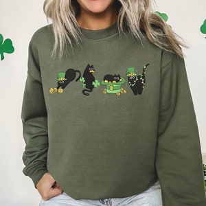 Irish Lucky Cats Sweatshirt, St Paddys Day Cat Lover Shirt, Lucky Irish Sweater, Cat Shamrocks T-Shirt, Irish Cat Mom T-Shirt