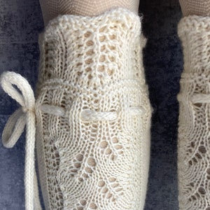 Knee High Socks Lace Panel Cream White Wedding Merino Wool with Ties Hand Knit Perfect Cream Lace zdjęcie 1
