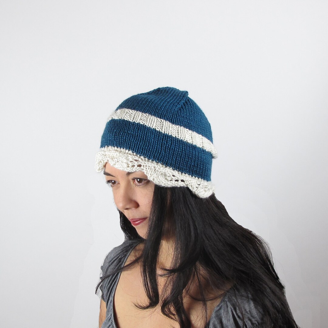 Blue Cloche Hat Silk Merino Wool Turquoise and Cream Leaf  display picture 1