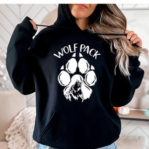 Wolf Pack Sweatshirt, Animal Lover Gift, Nature Camping Hoodie, Wolf Pack Family Sweatshirt, Women Wolf Pack Hoodie, Wolf Mountain Hoodie