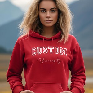 Personalisierter College Hoodie, personalisiertes Universitäts-Sweatshirt, Schulgeist Hoodie, Geschenk für Studenten, Back to School Sweatshirt