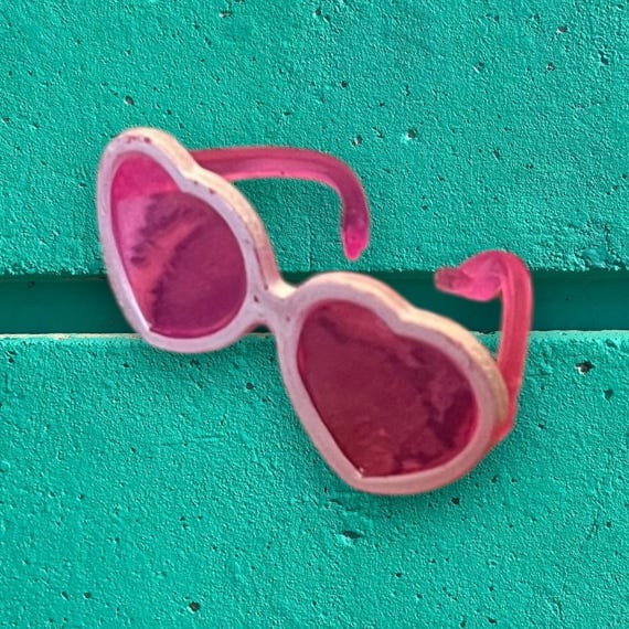 Barbie doll pink heart sunglasses glasses shades LOL OMG Clone Bratz  fashion accessory