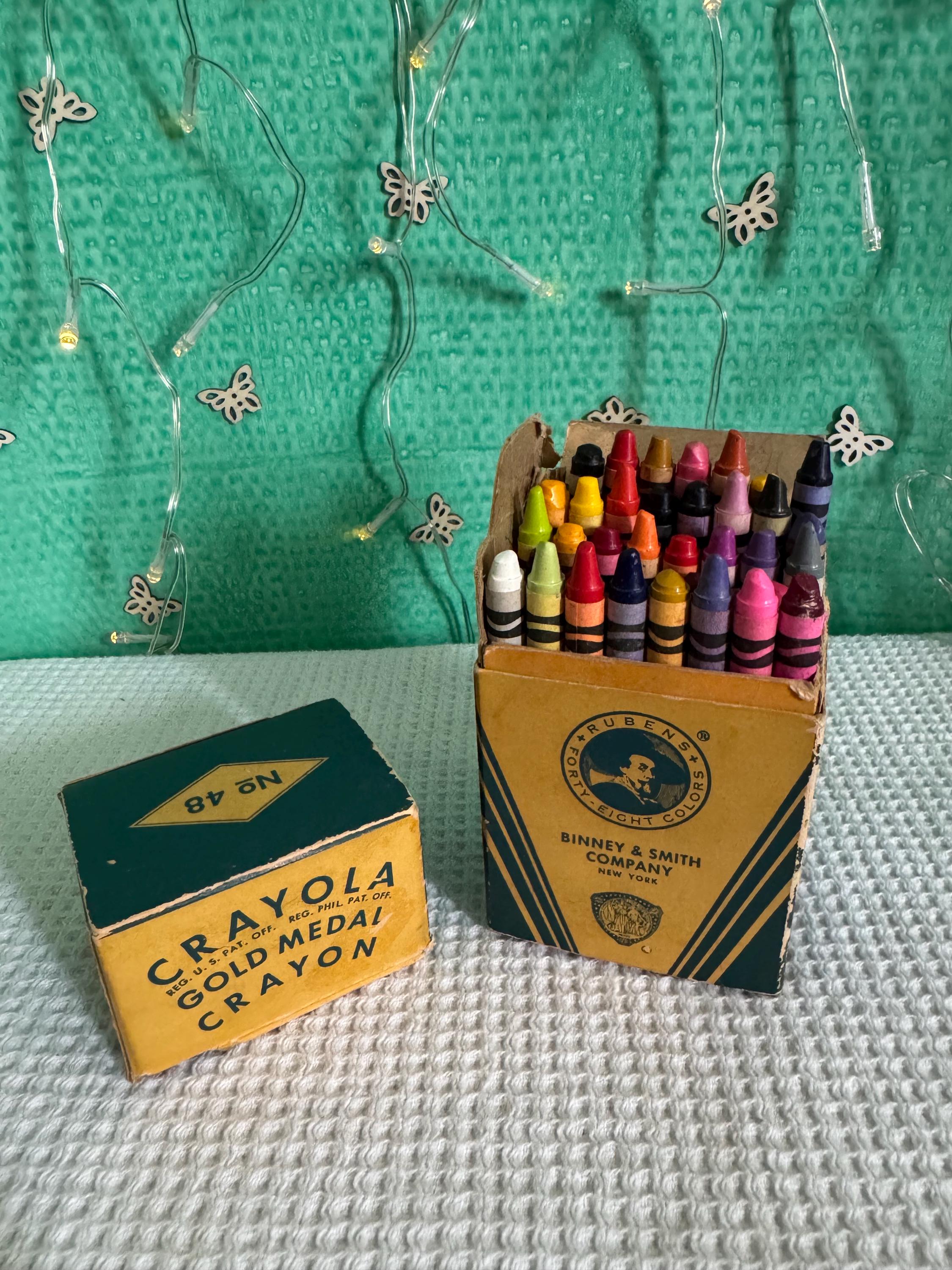 Vintage Crayola Gold Medal Crayon Box – Rare Dandelion Crayon - Etsy