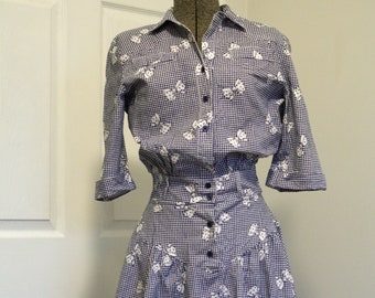 1970s does 1940s blue and white cotton gingham shirtdress with bows and hearts M