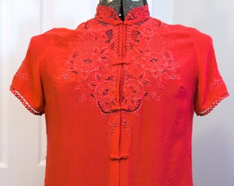 Vintage embroidered red silk crepe Chinese blouse L