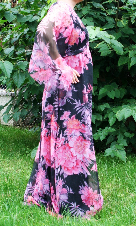1970s floral chiffon maxi party dress with long a… - image 2
