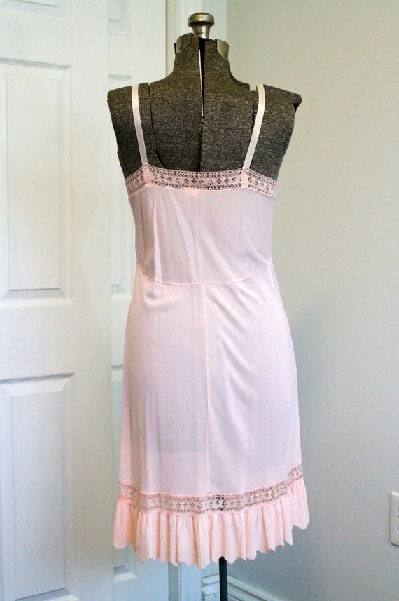 1950s pink nylon lace full dress slip crystal  pl… - image 7