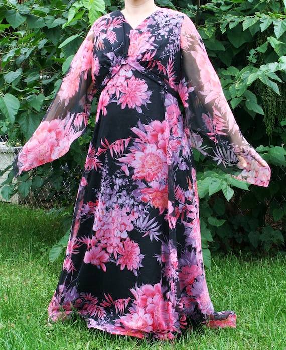 1970s floral chiffon maxi party dress with long a… - image 1