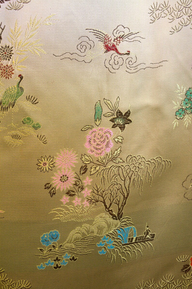 SOLD: Vintage Chinese satin brocade dressing gown robe